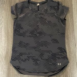 Under armour womens dry fit shirt